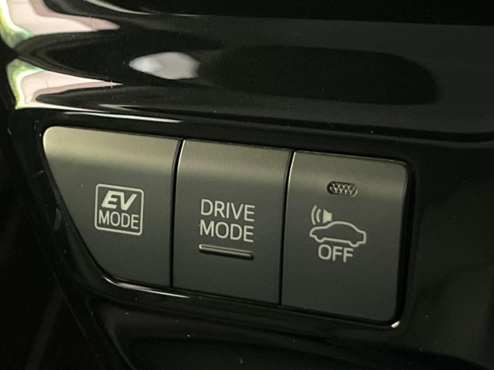 2021 Toyota Prius DAA-ZVW51 (UW-69fff627820ff)[26]
