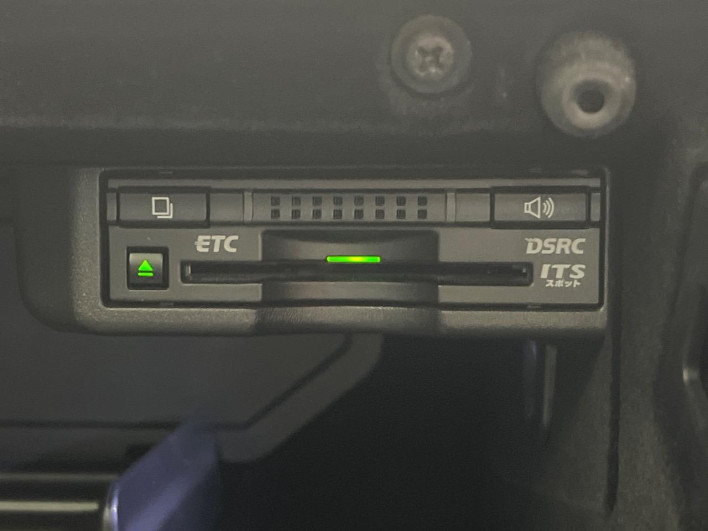 2014 Lexus IS DAA-AVE30 (UW-6a0146a25c6f4)[29]