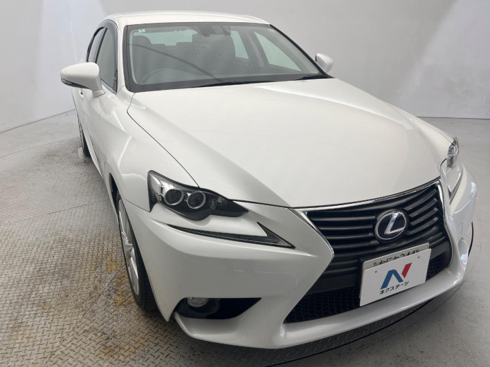 2014 Lexus IS DAA-AVE30 (UW-6a0146a25c6f4)[16]
