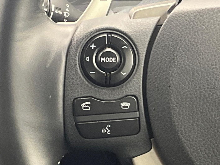 2014 Lexus IS DAA-AVE30 (UW-6a0146a25c6f4)[18]