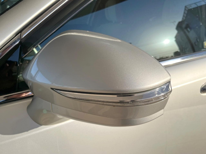 2013 Toyota Crown Hybrid DAA-AWS210 (UW-6a0146a38bbb8)[6]