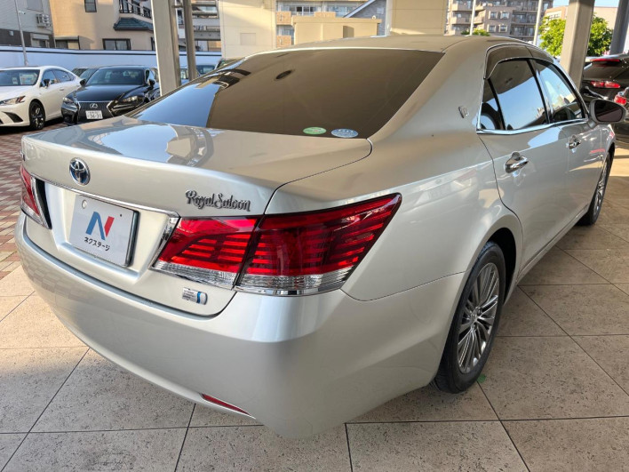 2013 Toyota Crown Hybrid DAA-AWS210 (UW-6a0146a38bbb8)[24]