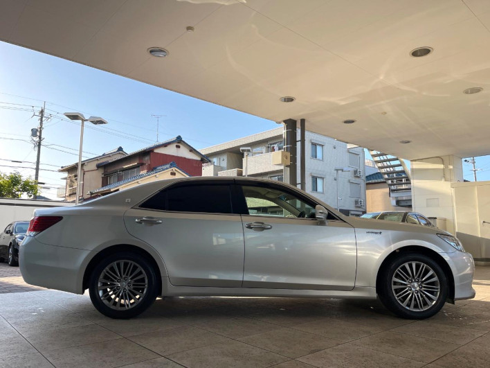 2013 Toyota Crown Hybrid DAA-AWS210 (UW-6a0146a38bbb8)[25]