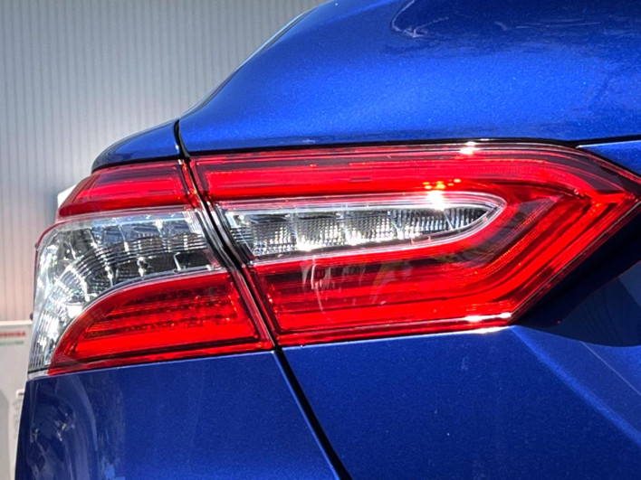 2019 Toyota Camry DAA-AXVH70 (UW-6a0146a77e4cf)[23]