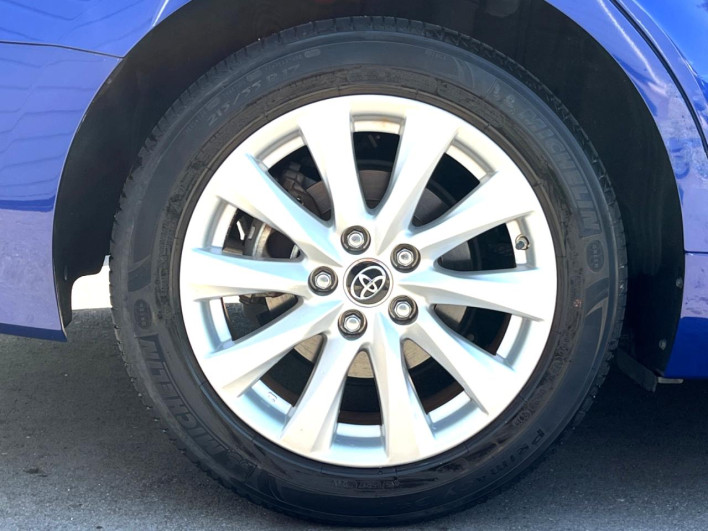 2019 Toyota Camry DAA-AXVH70 (UW-6a0146a77e4cf)[8]