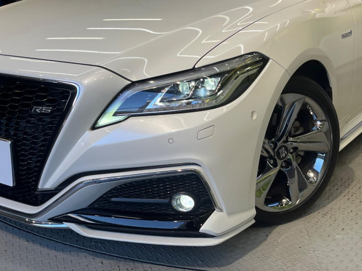 2019 Toyota Crown Hybrid 6AA-AZSH20 (UW-6a0146a8acca4)[25]