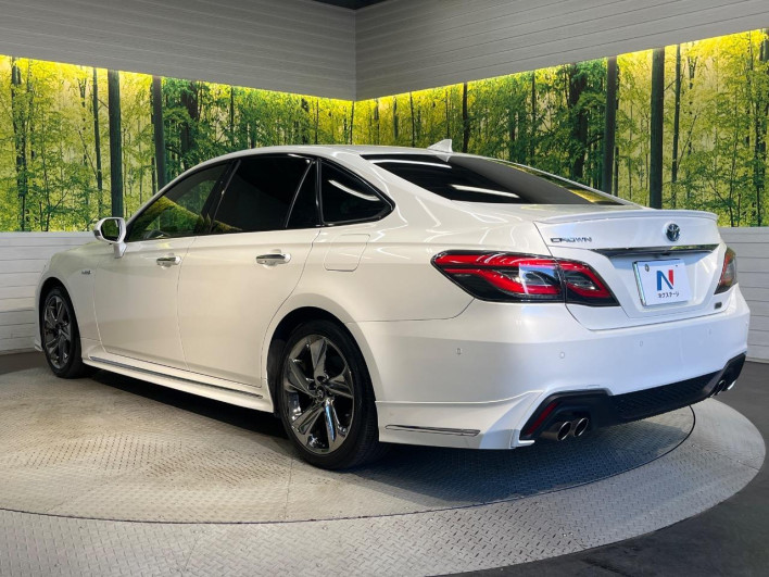 2019 Toyota Crown Hybrid 6AA-AZSH20 (UW-6a0146a8acca4)[10]