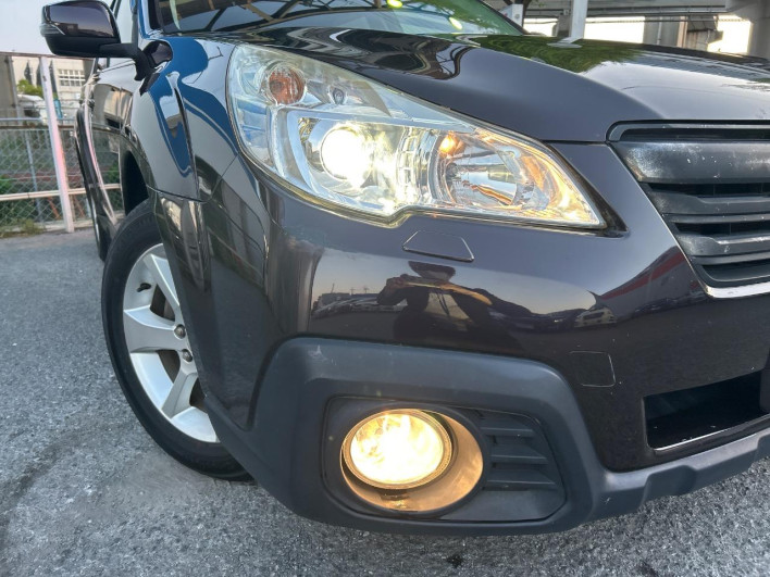 2014 Subaru Legacy Outback DBA-BRM (UW-6a0146b7833b5)[23]