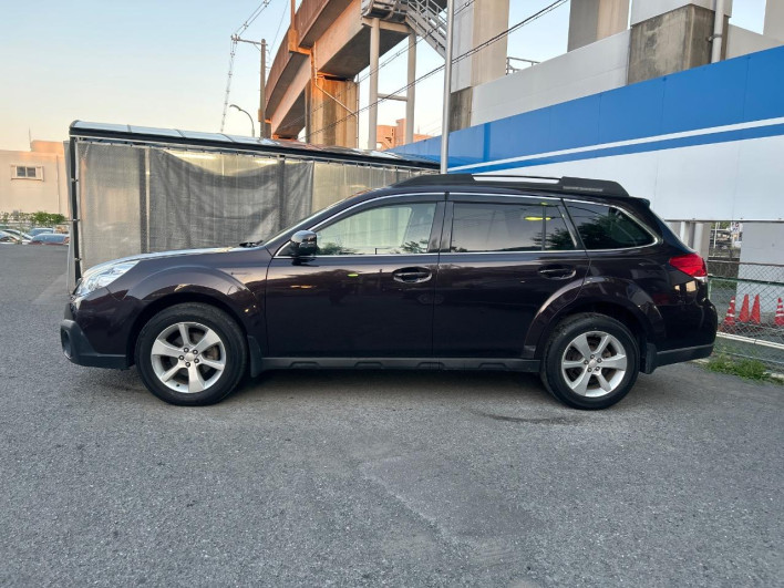 2014 Subaru Legacy Outback DBA-BRM (UW-6a0146b7833b5)[5]