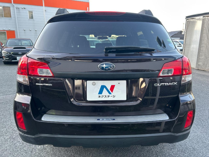 2014 Subaru Legacy Outback DBA-BRM (UW-6a0146b7833b5)[7]