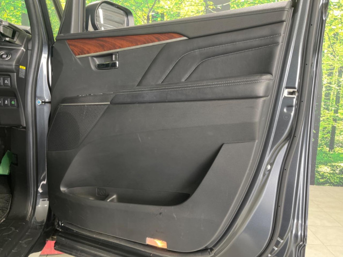 2022 Mitsubishi Delica D:5 3DA-CV1W (UW-6a0146b8da351)[26]