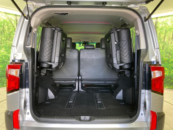 2024 Mitsubishi Delica D:5 3DA-CV1W (UW-6a0146bca7083)[13]