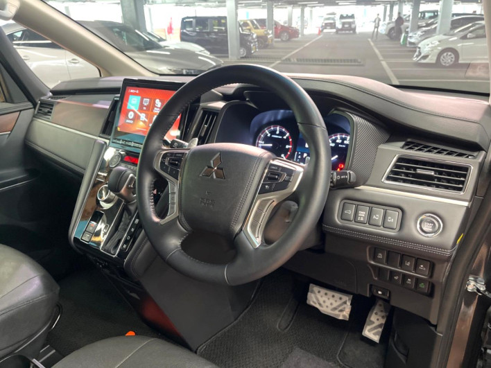 2024 Mitsubishi Delica D:5 3DA-CV1W (UW-6a0146bd2a51a)[5]