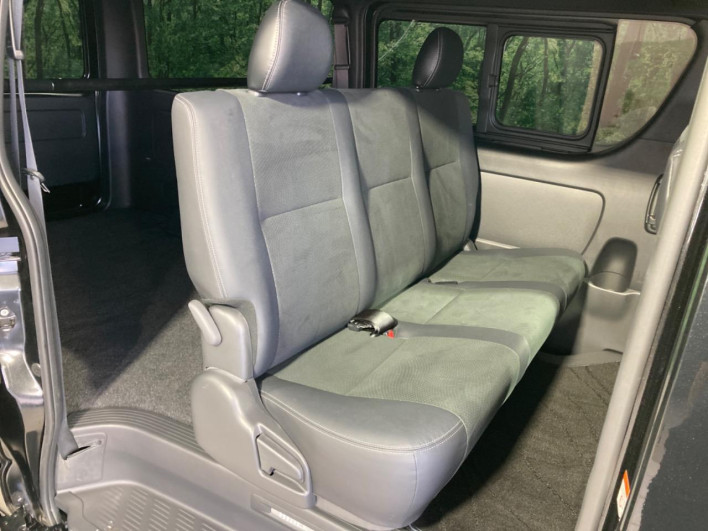 2023 Toyota Hiace Van 3DF-GDH201V (UW-6a0146ce0e16d)[23]