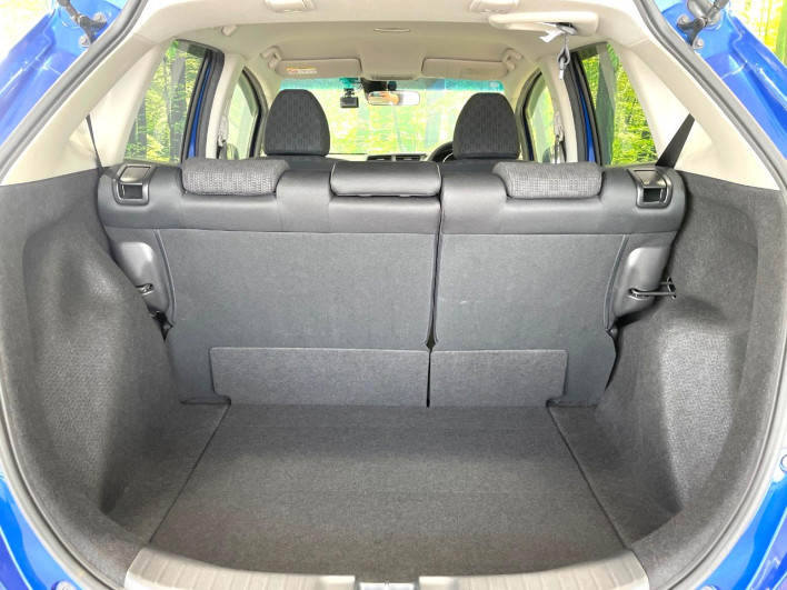2014 Honda Fit DBA-GK3 (UW-6a0146d20fbee)[16]