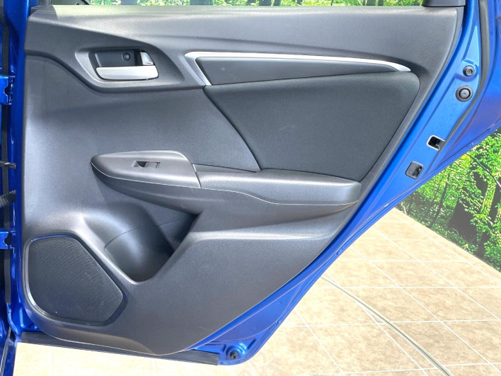 2014 Honda Fit DBA-GK3 (UW-6a0146d20fbee)[6]
