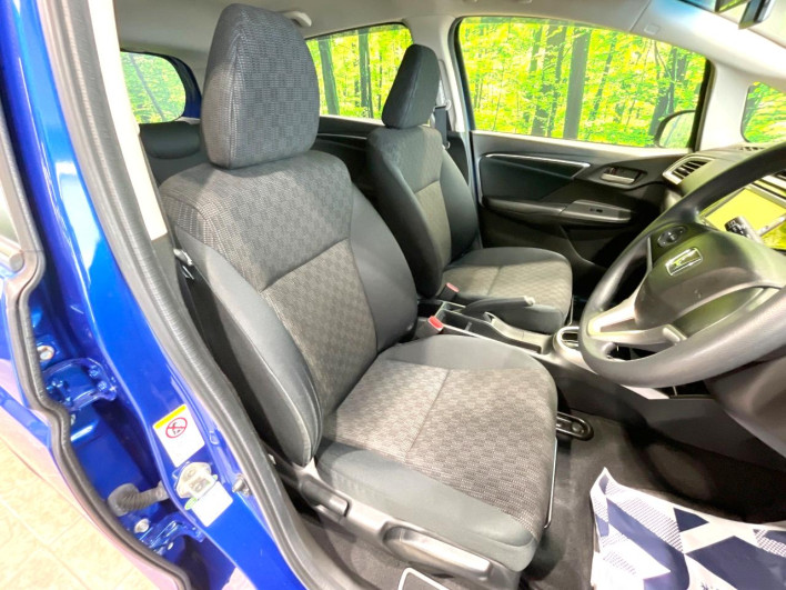 2014 Honda Fit DBA-GK3 (UW-6a0146d20fbee)[28]