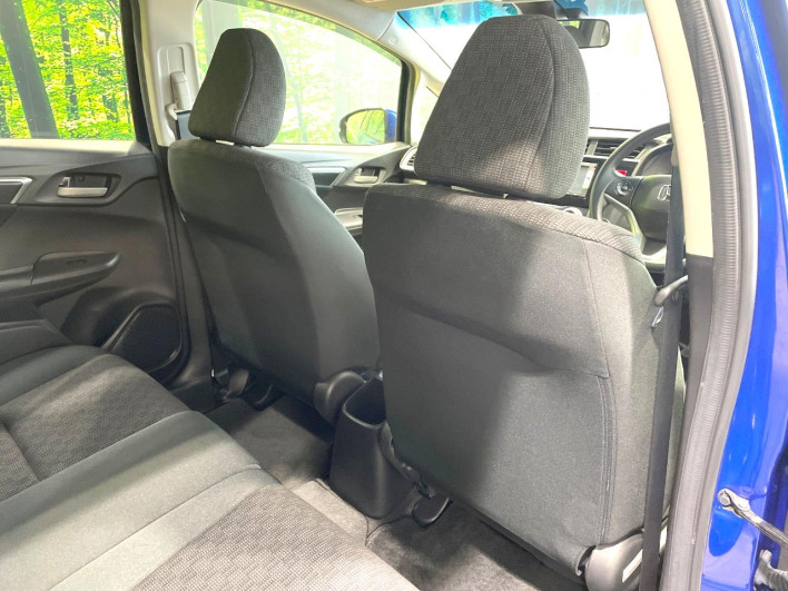 2014 Honda Fit DBA-GK3 (UW-6a0146d20fbee)[27]
