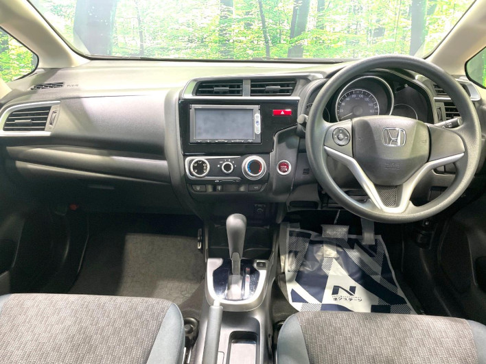 2014 Honda Fit DBA-GK3 (UW-6a0146d20fbee)[4]