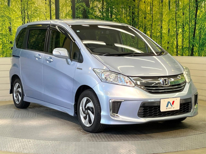 2015 Honda Freed hybrid DAA-GP3 (UW-6a0146d30b3b3)[21]