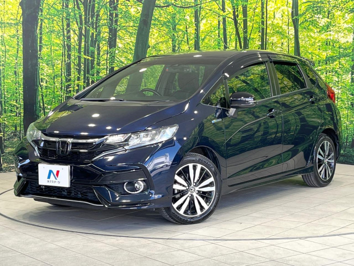 2017 Honda Fit Hybrid DAA-GP5 (UW-6a0146d387340)[0]