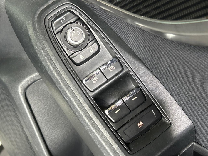 2017 Subaru XV DBA-GT7 (UW-6a0146d7b18fe)[18]