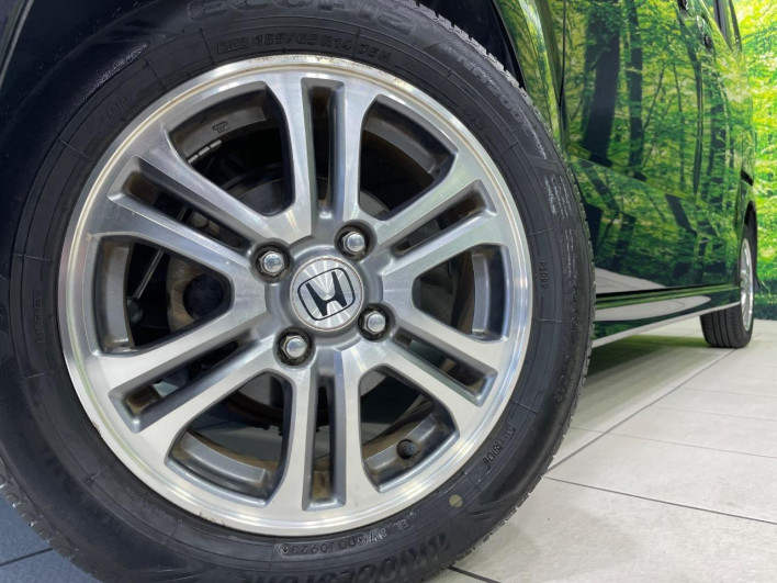 2014 Honda N-BOX CUSTOM DBA-JF1 (UW-6a0146e4d4591)[12]