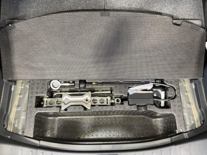 2014 Honda N-BOX CUSTOM DBA-JF1 (UW-6a0146e4d4591)[28]