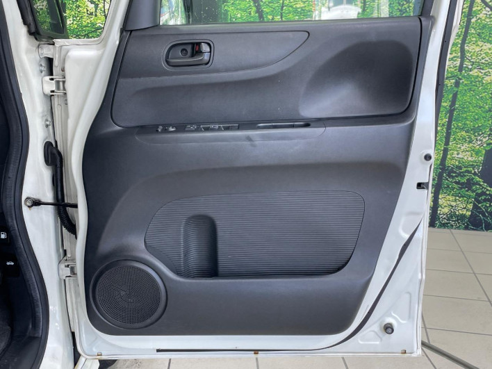 2014 Honda N-BOX CUSTOM DBA-JF1 (UW-6a0146e51fb3e)[5]
