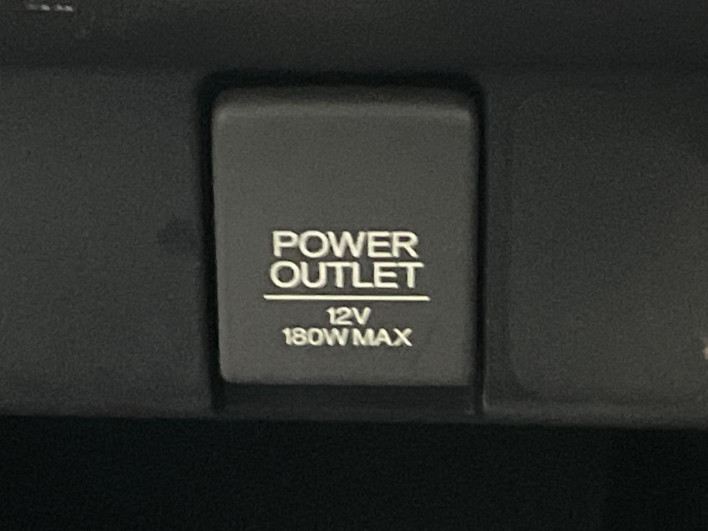 2014 Honda N-BOX CUSTOM DBA-JF1 (UW-6a0146e51fb3e)[22]