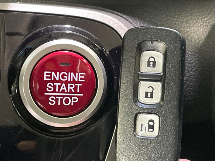 2014 Honda N-BOX CUSTOM DBA-JF1 (UW-6a0146e51fb3e)[13]