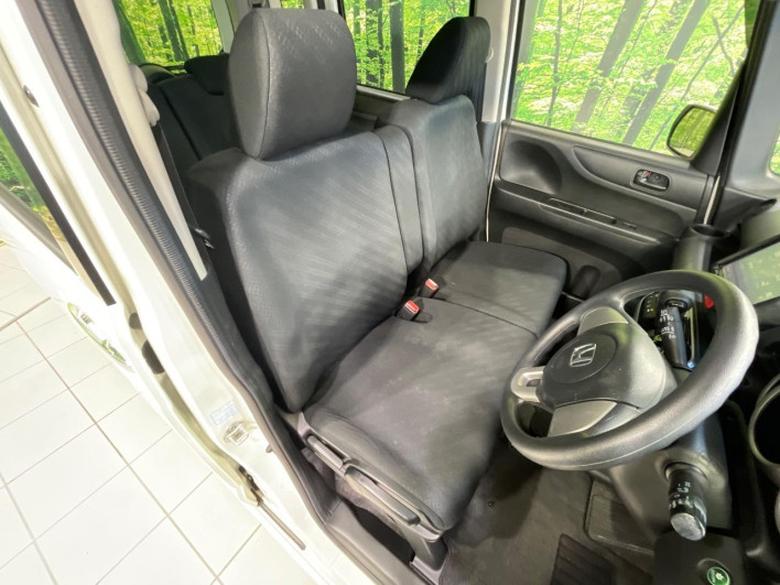 2014 Honda N-BOX CUSTOM DBA-JF1 (UW-6a0146e51fb3e)[28]