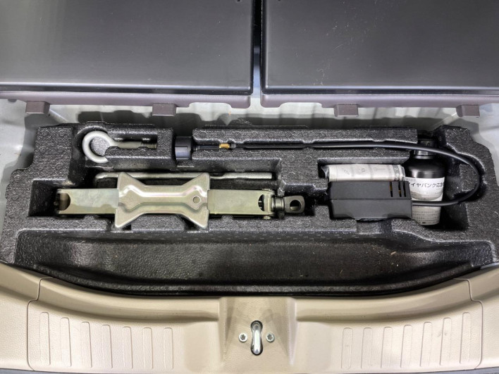 2018 Honda N-BOX DBA-JF3 (UW-6a0146ea2e217)[29]