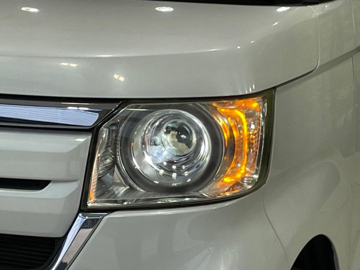 2018 Honda N-BOX DBA-JF3 (UW-6a0146ea2e217)[15]
