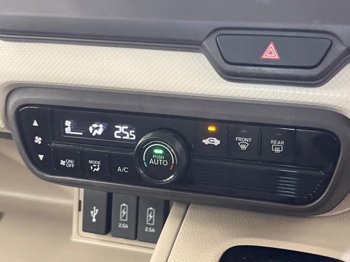 2019 Honda N-BOX DBA-JF3 (UW-6a0146ea5b338)[15]