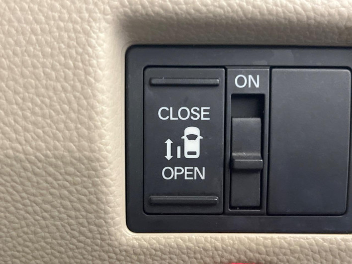 2019 Honda N-BOX DBA-JF3 (UW-6a0146ea5b338)[8]