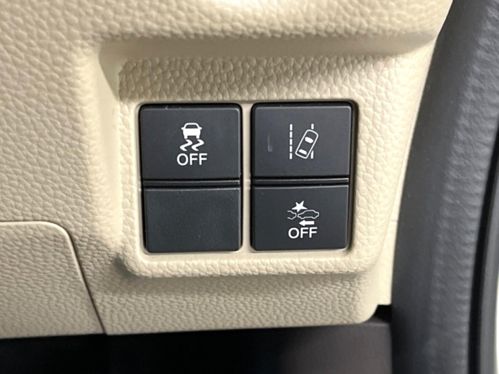 2019 Honda N-BOX 6BA-JF3 (UW-6a0146ecb5a77)[12]