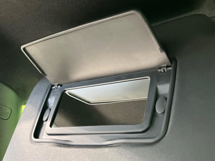 2020 Honda N-BOX CUSTOM 6BA-JF3 (UW-6a0146ee72b18)[12]