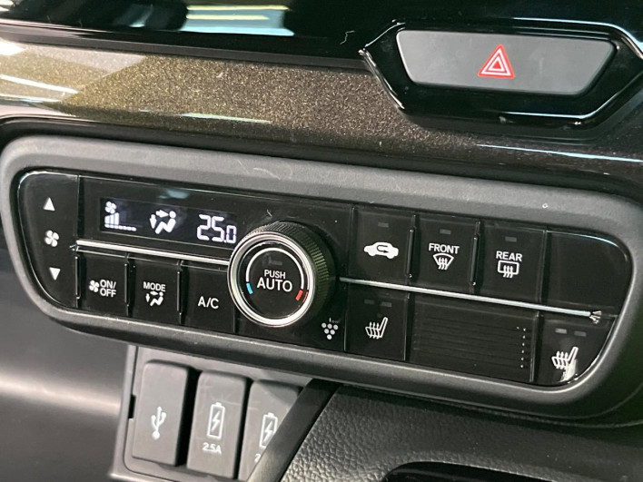 2020 Honda N-BOX CUSTOM 6BA-JF3 (UW-6a0146ee72b18)[7]