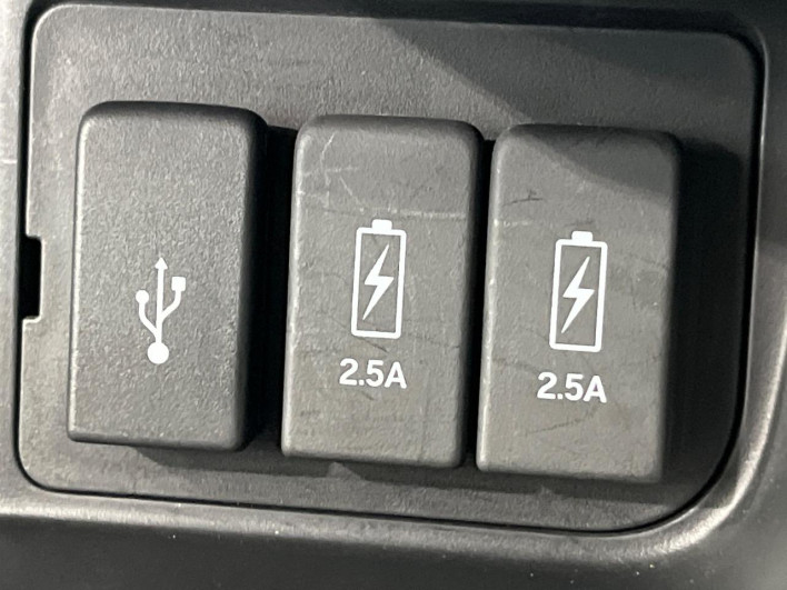 2020 Honda N-BOX CUSTOM 6BA-JF3 (UW-6a0146ee72b18)[6]