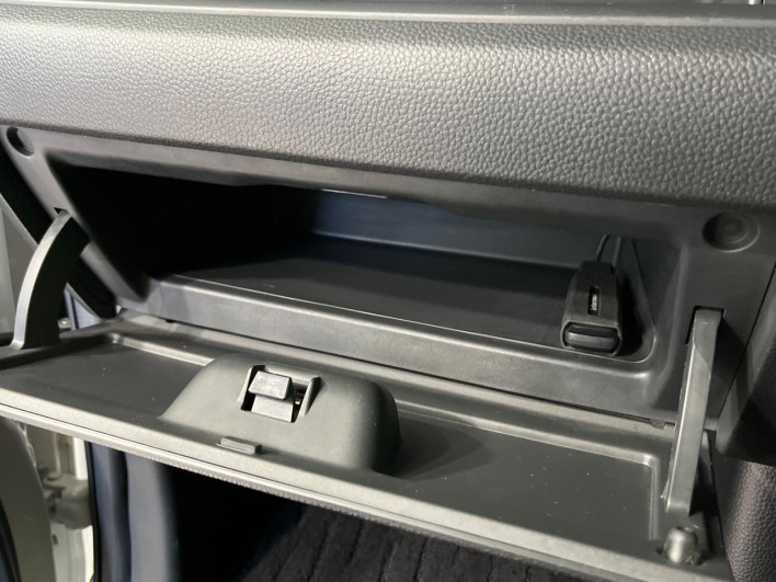 2020 Honda N-BOX CUSTOM 6BA-JF3 (UW-6a0146ee72b18)[5]