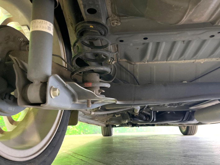 2021 Honda N-BOX CUSTOM 6BA-JF3 (UW-6a0146ef7c500)[16]