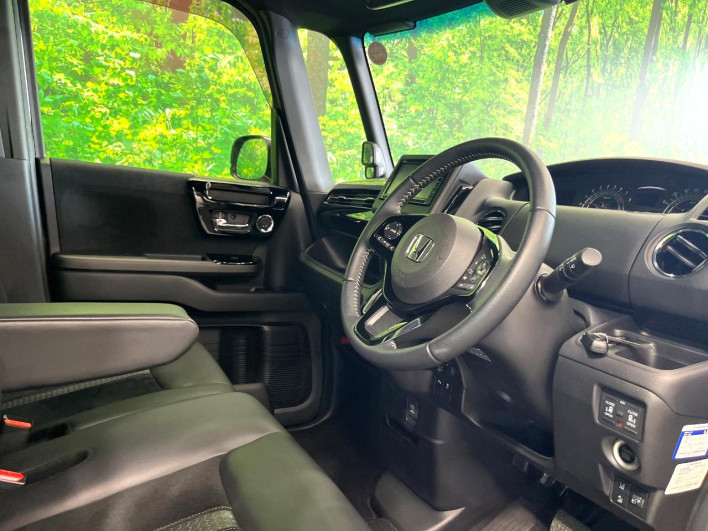 2021 Honda N-BOX CUSTOM 6BA-JF3 (UW-6a0146ef7c500)[8]