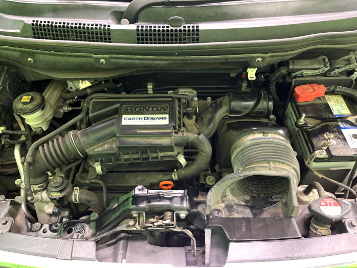 2017 Honda N-WGN Custom DBA-JH1 (UW-6a0146f777978)[13]