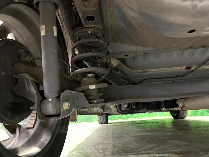 2017 Honda N-WGN Custom DBA-JH1 (UW-6a0146f777978)[7]