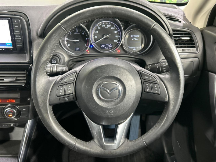 2013 Mazda CX-5 LDA-KE2AW (UW-6a0146fb78b9a)[28]