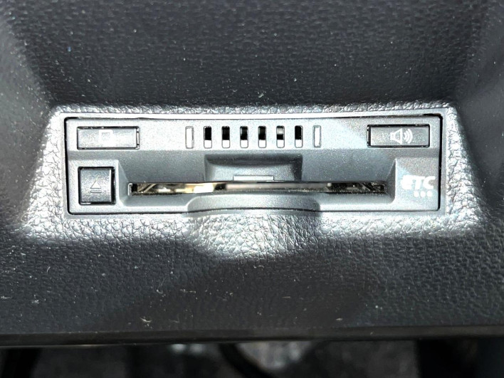 2020 Toyota Yaris 5BA-KSP210 (UW-6a0147029465b)[10]