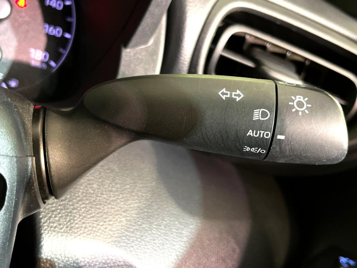 2020 Toyota Yaris 5BA-KSP210 (UW-6a0147029465b)[24]