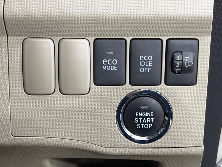 2011 Daihatsu Move DBA-LA110S (UW-6a01470572b01)[15]