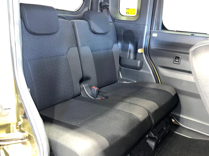 2019 Daihatsu Wake DBA-LA700S (UW-6a0147132ff52)[21]